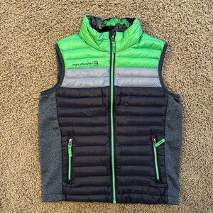 Free country lightweight puffer vest size medium (10-12)